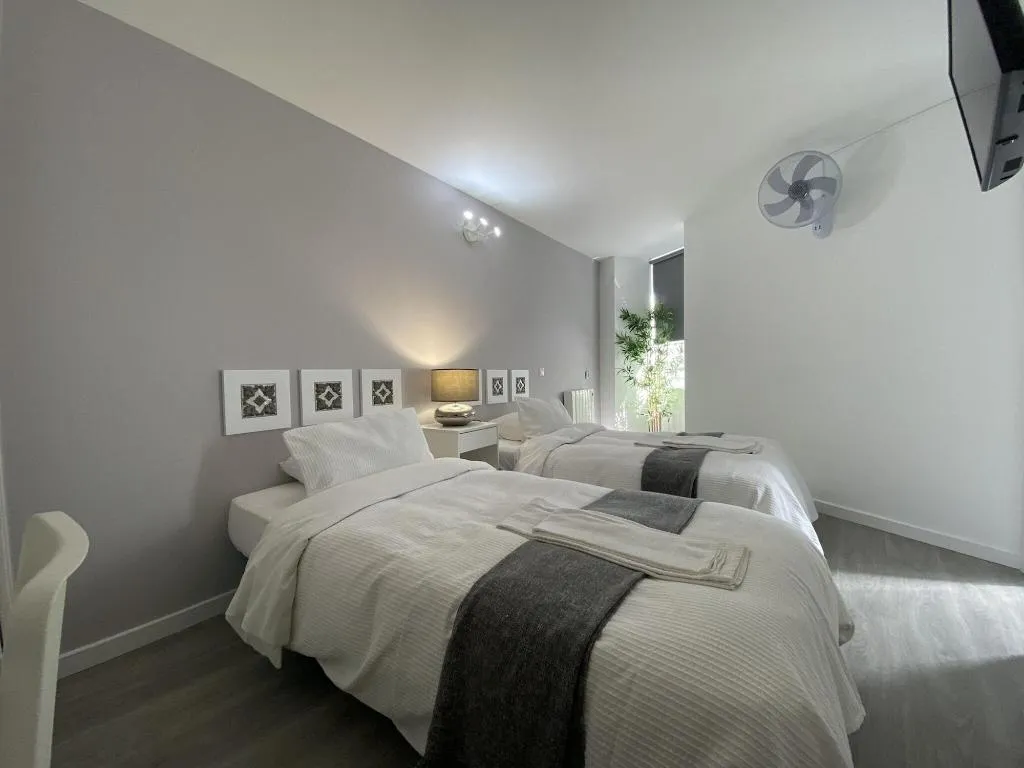 Room, Residencial Triunfo, Porto