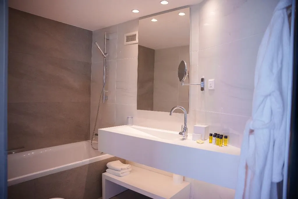 SUITE EXECUTIVE Room, Pavlo Napa Beach Hotel, Cyprus