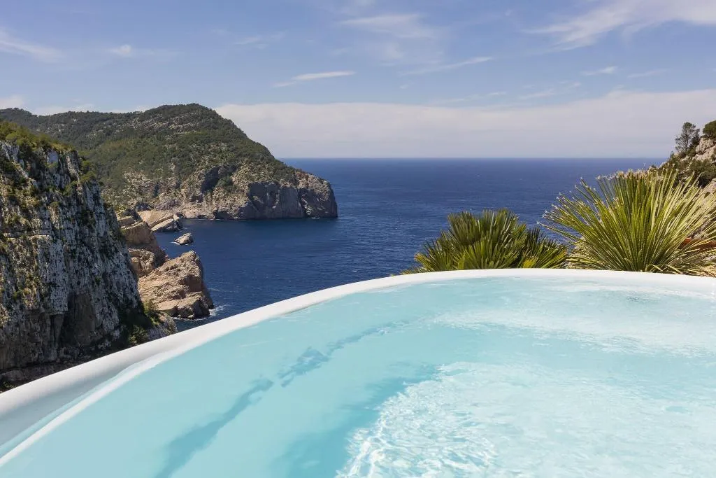 SUITE SEA VIEW KING BED Room, Hacienda Na Xamena, Ibiza