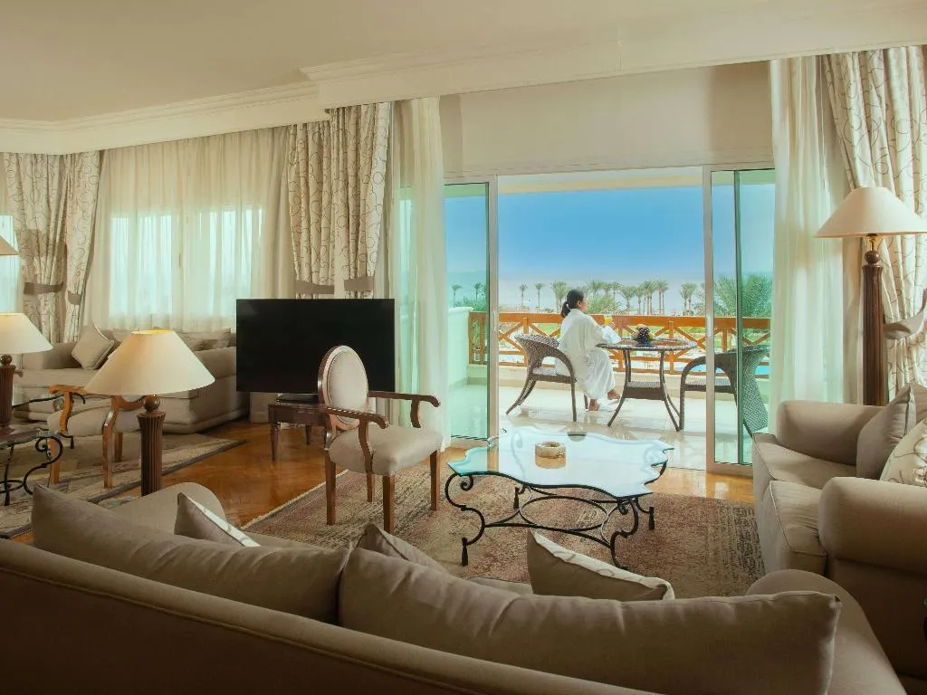 Room DELUXE SEA VIEW Room, Movenpick Resort Taba, Red Sea Riviera
