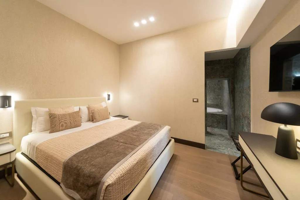 SUITE EXECUTIVE CITY VIEW Room, San Carlo Suite, Rome