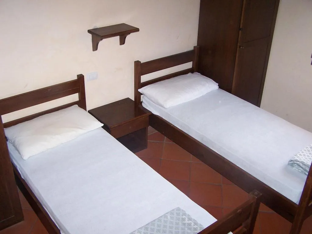 Room, Villa Giardino, Perugia