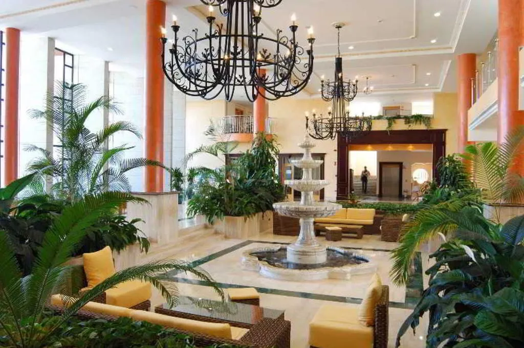 Lobby, Grand Muthu Golf Plaza Hotel & Spa, Tenerife