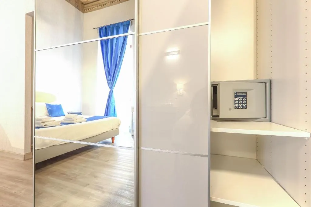 Room, History Suite, Rome