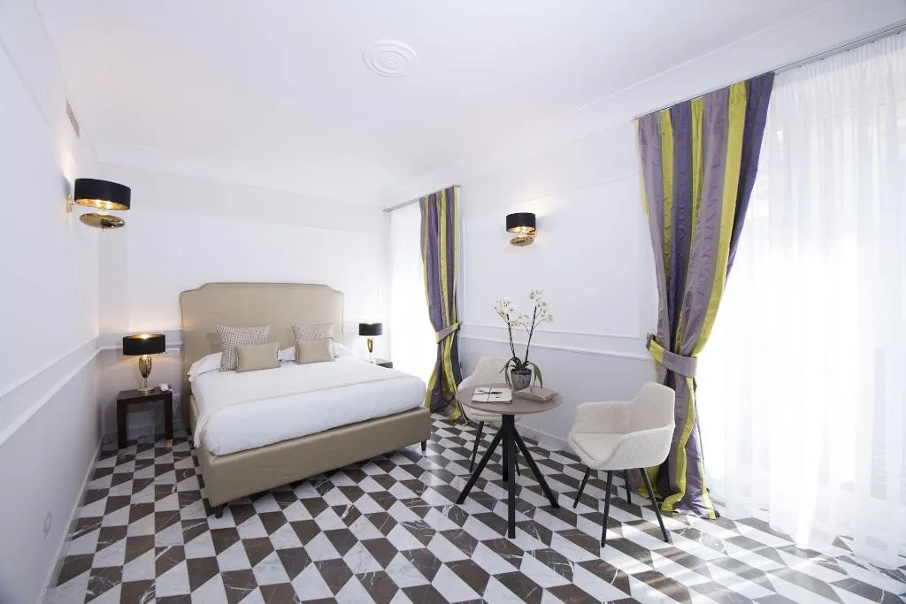Room, La Bambagina, Naples