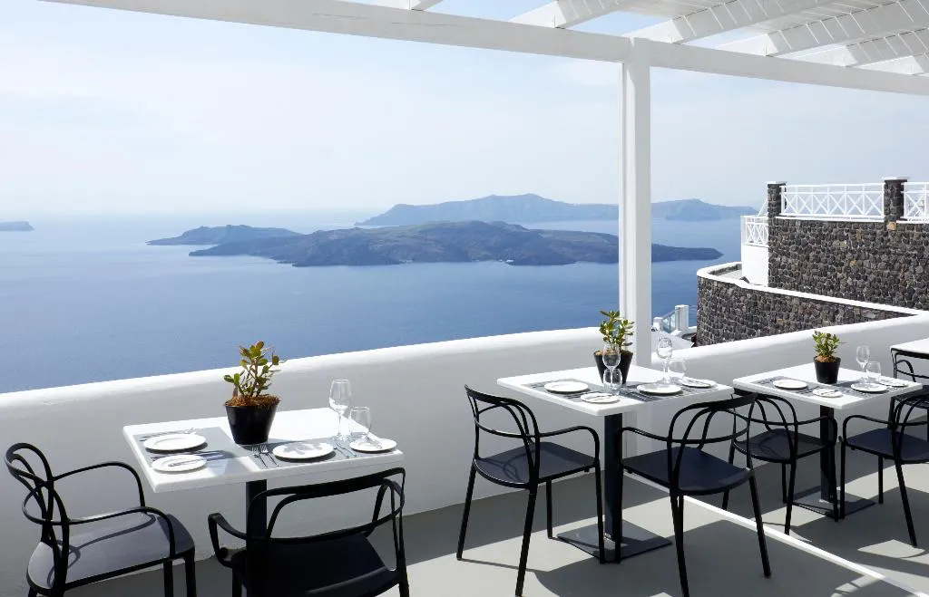 Restaurant, Petit Palace, Santorini