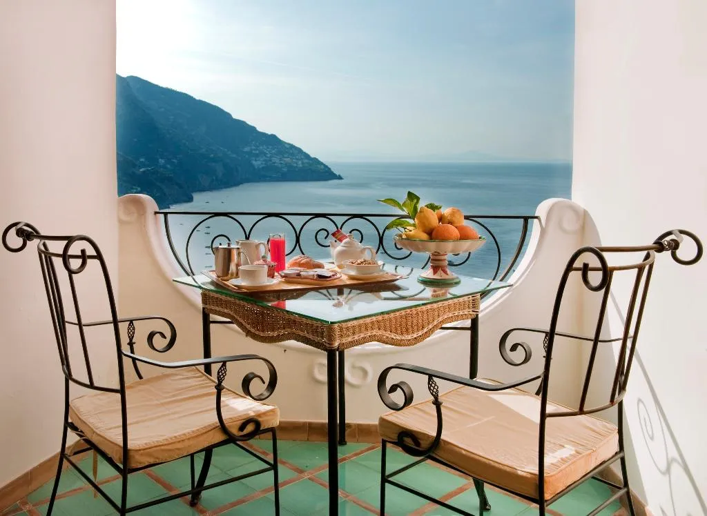 Double or Twin SEA VIEW Room, Hotel Conca D'Oro, Naples