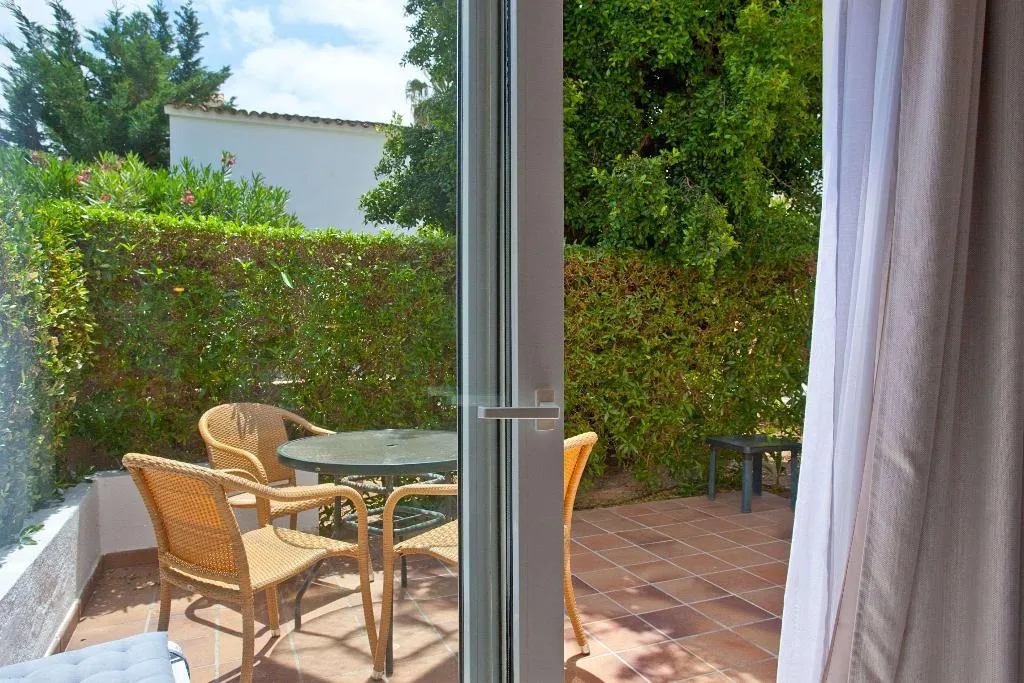 Room, La Pérgola, Majorca