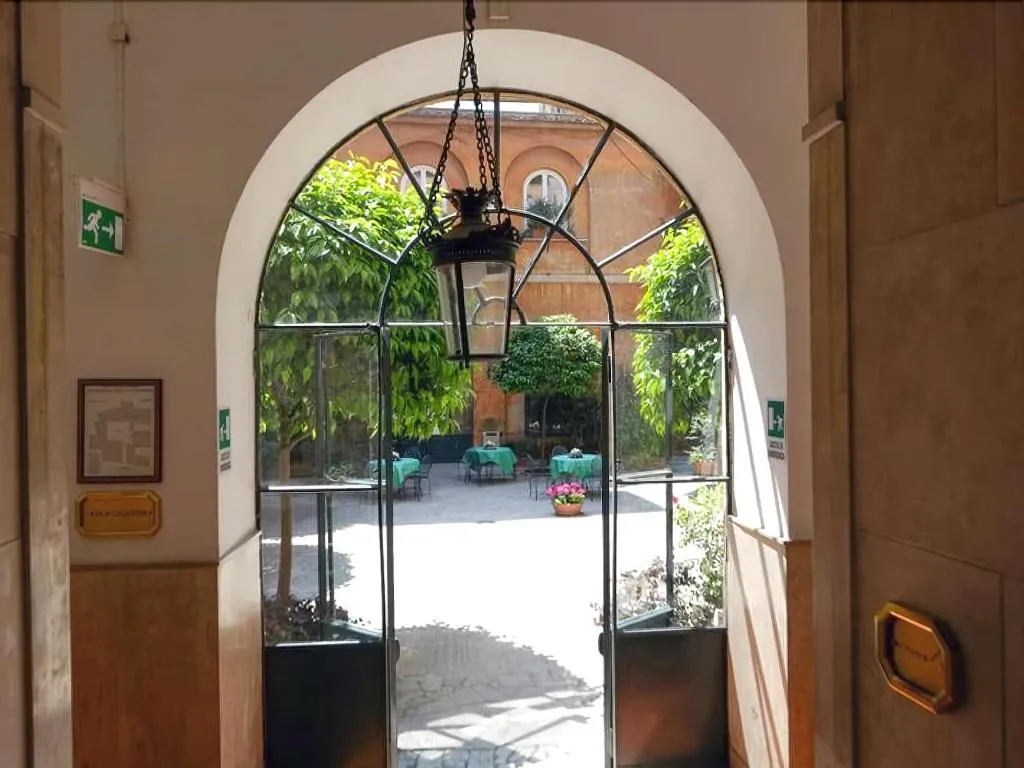 Lobby, Santa Francesca Romana a Ponte Rotto - Casa per Fe, Rome