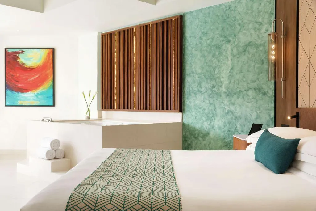 JUNIOR SUITE OCEAN VIEW KING BED Room, Hyatt Vivid Playa Del Carmen - Adults Only, Playa Del Carmen