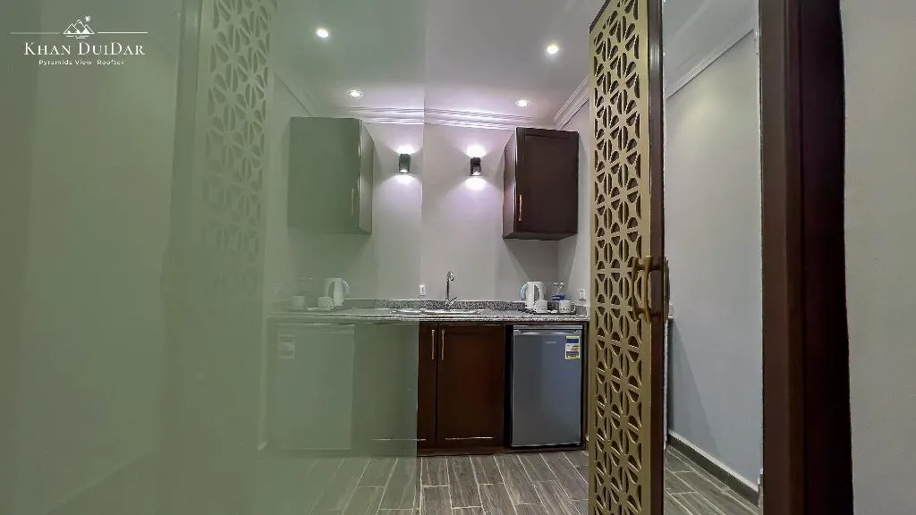 QUADRUPLE ONE BEDROOM ONE BATHROOM Room, Khan Duidar Inn - Pyramids View Rooftop, Cairo