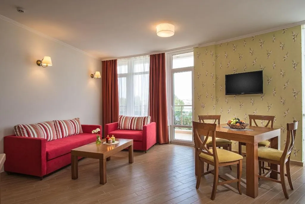 Room, Hotel Miramar, Bourgas