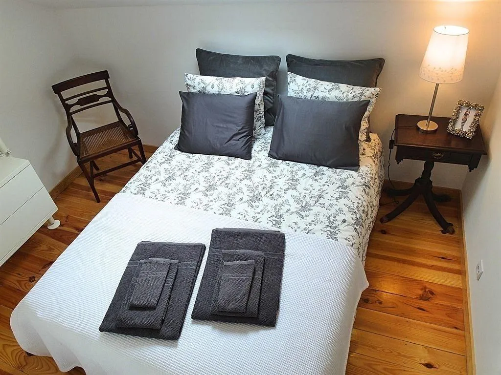 Room, Santosweethome 1, Lisbon