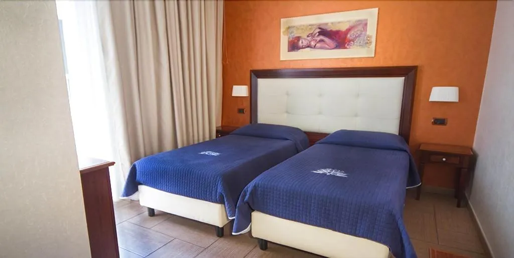Room, Hotel Flora, Catania