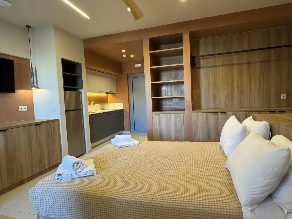 STUDIO PREMIUM Room, Philoxenia Apartments, Crete