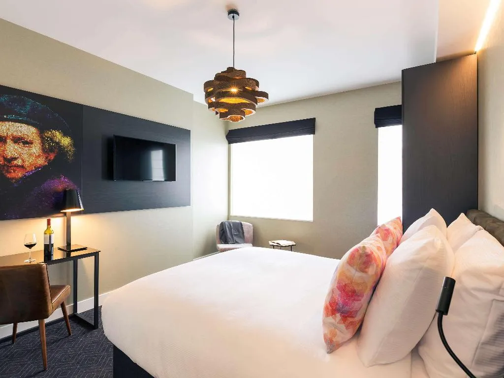 DOUBLE WITH DOUBLE BED Room, Mercure Hotel Amsterdam Sloterdijk Station, Amsterdam