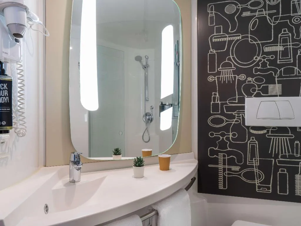 Room, ibis Barcelona Meridiana, Barcelona