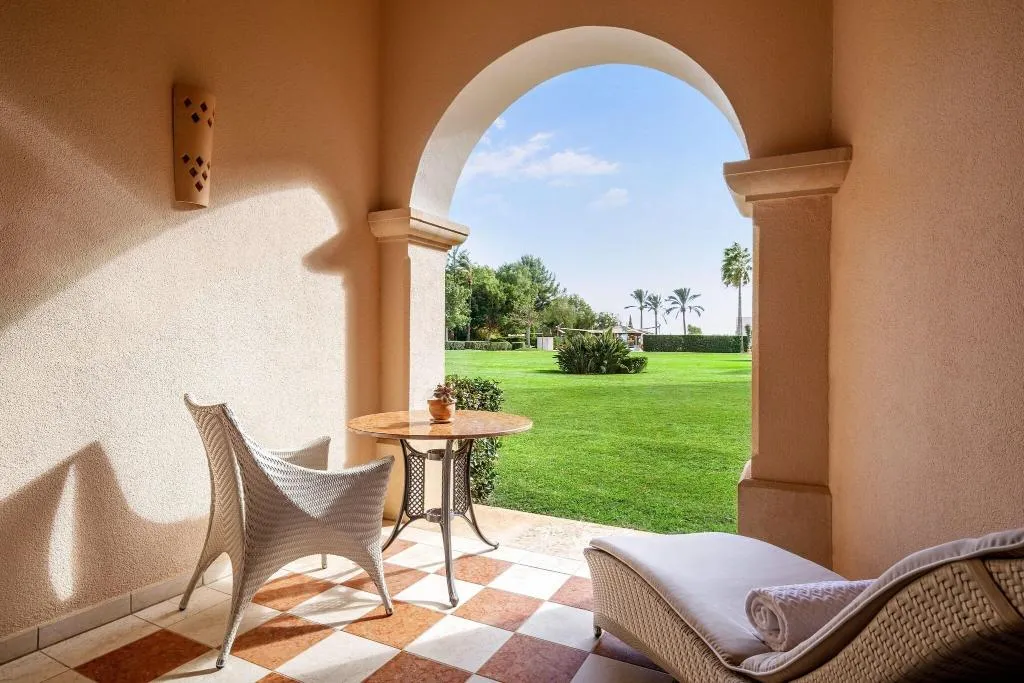 TWIN GRAND DELUXE Room, The St. Regis Mardavall Resort, Majorca