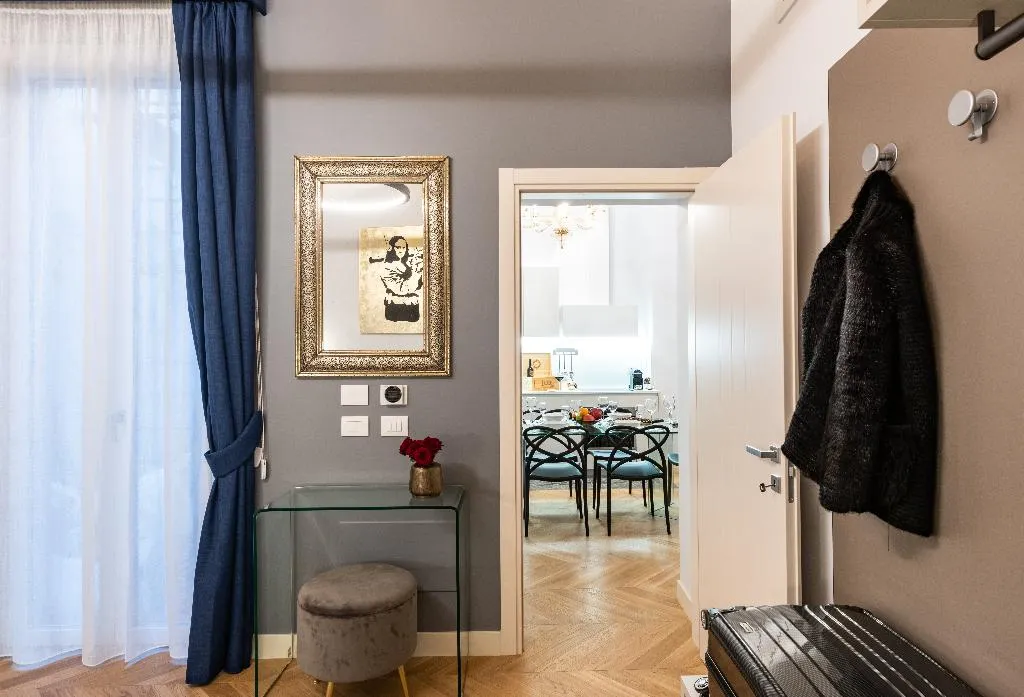 APARTMENT CAPACITY 6 Room, Kairos by Florence Art Apartments, Florence