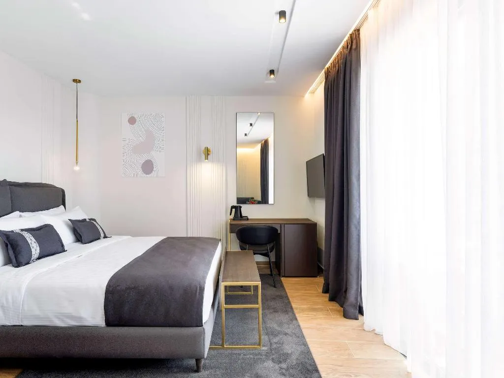 DOUBLE DELUXE WITH VIEWS Room, Movenpick Hotel Lalez Durres, Durres