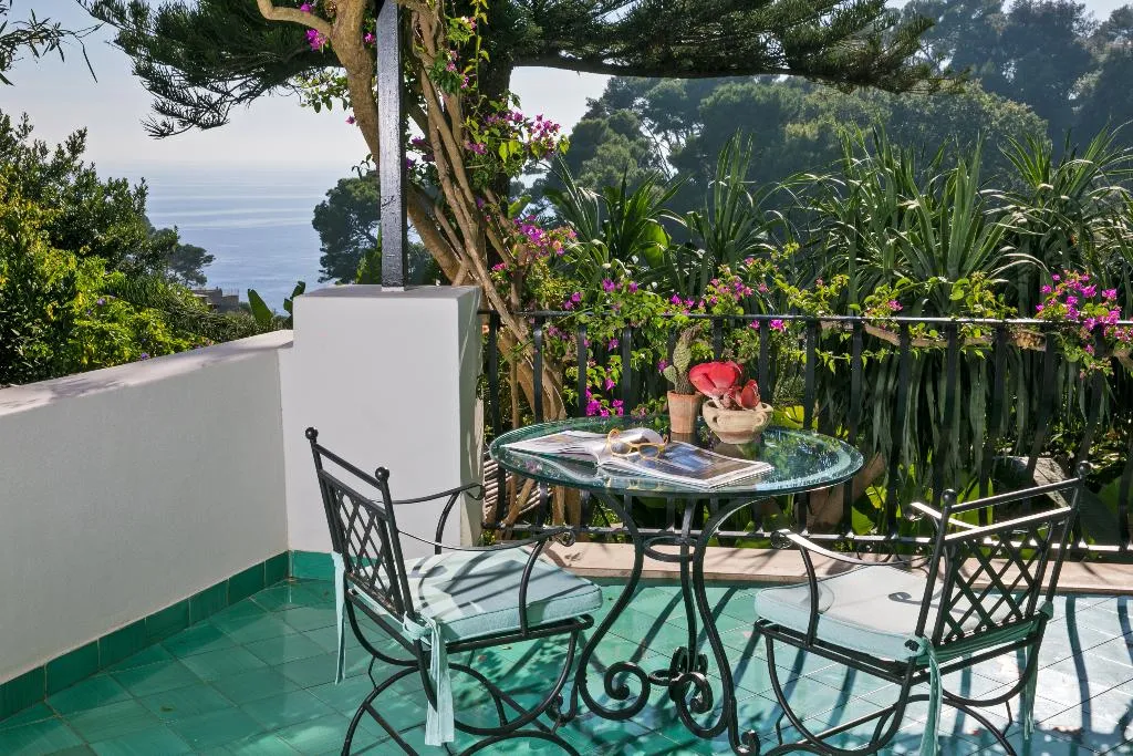 DOUBLE PREMIER Room, La Minerva, Naples