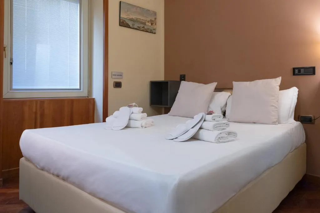 DOUBLE SINGLE USE STANDARD Room, Hotel Suite Ares, Naples