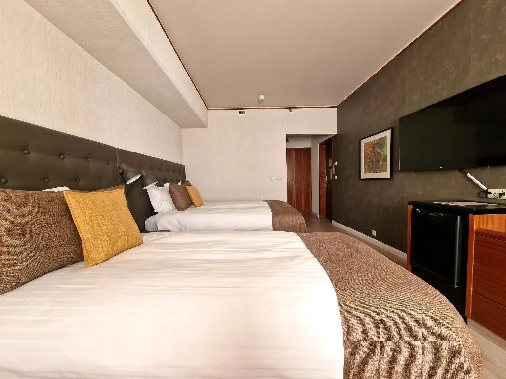 TRIPLE STANDARD Room, Hotel Island Spa and Wellness hotel, Reykjavik