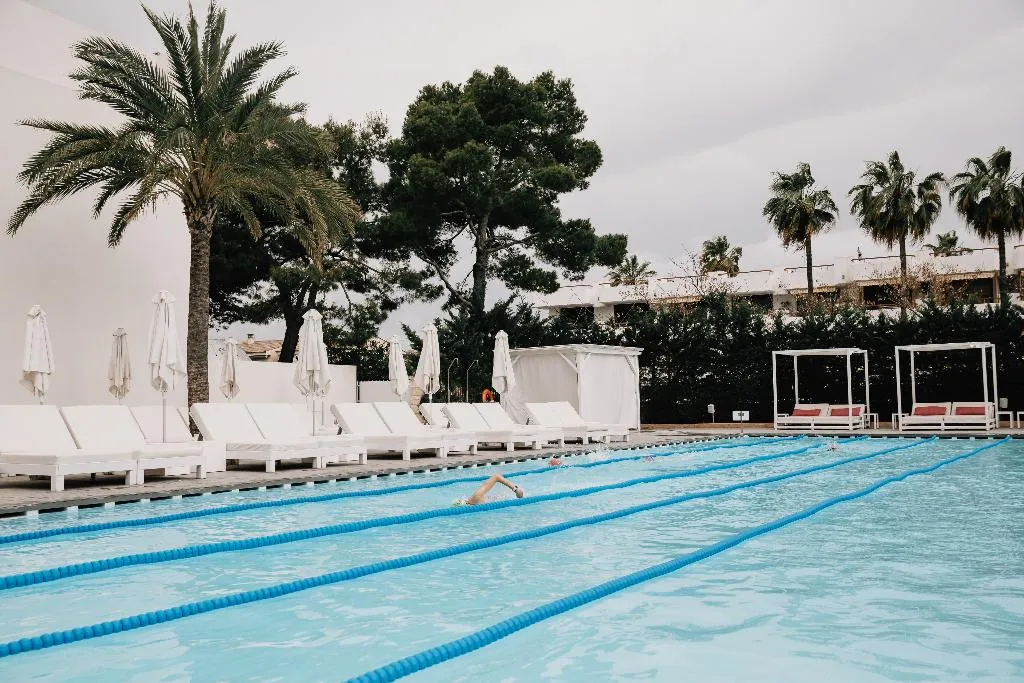 Sports and Entertainment, Astoria Playa, Majorca