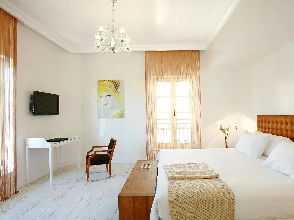 Double or Twin STANDARD Room, ATHENA, A Hotel to Live, Athens
