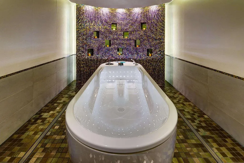 Pool, Waldorf Astoria Berlin, Berlin