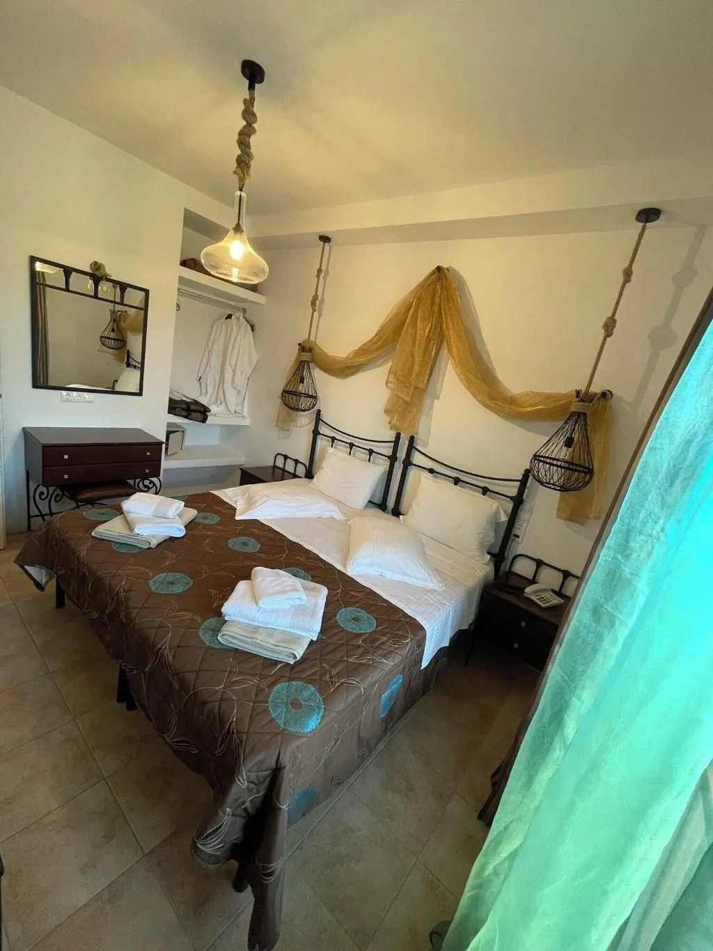 Room, Skiathos Island Suites, Skiathos