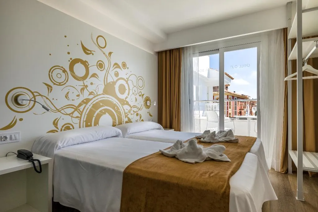 DOUBLE STANDARD Room, Welikehotel Triton Beach, Majorca