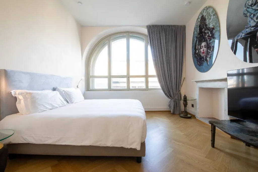 SUITE STANDARD Room, Galleria Vik Milano - Townhouse Galleria - SLH, Milan
