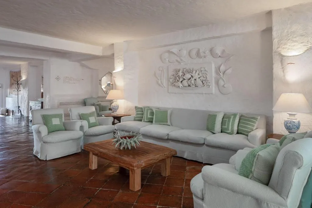 Lobby, Cervo, Olbia