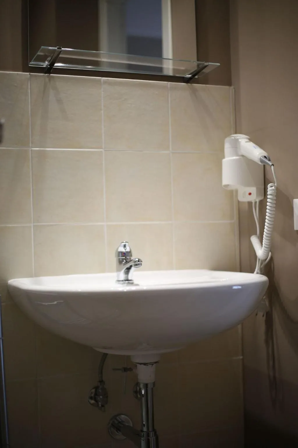 Room, My Sweet Rome, Rome