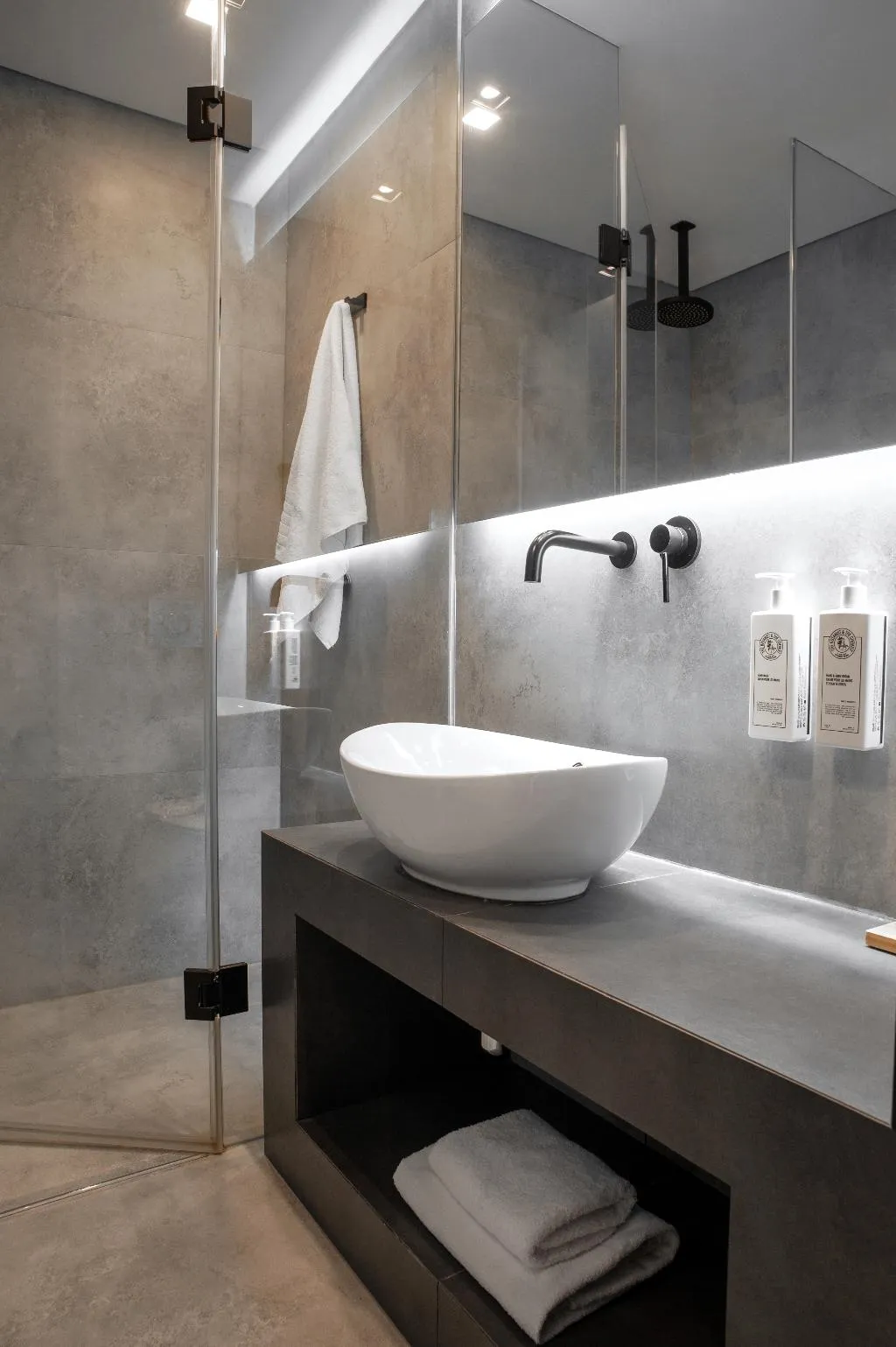 Double or Twin SUPERIOR Room, The Editor Hotel, Athens