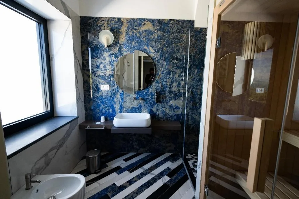 SUITE WITH JACUZZI Room, Cala Moresca-Anima Mediterranea, Naples