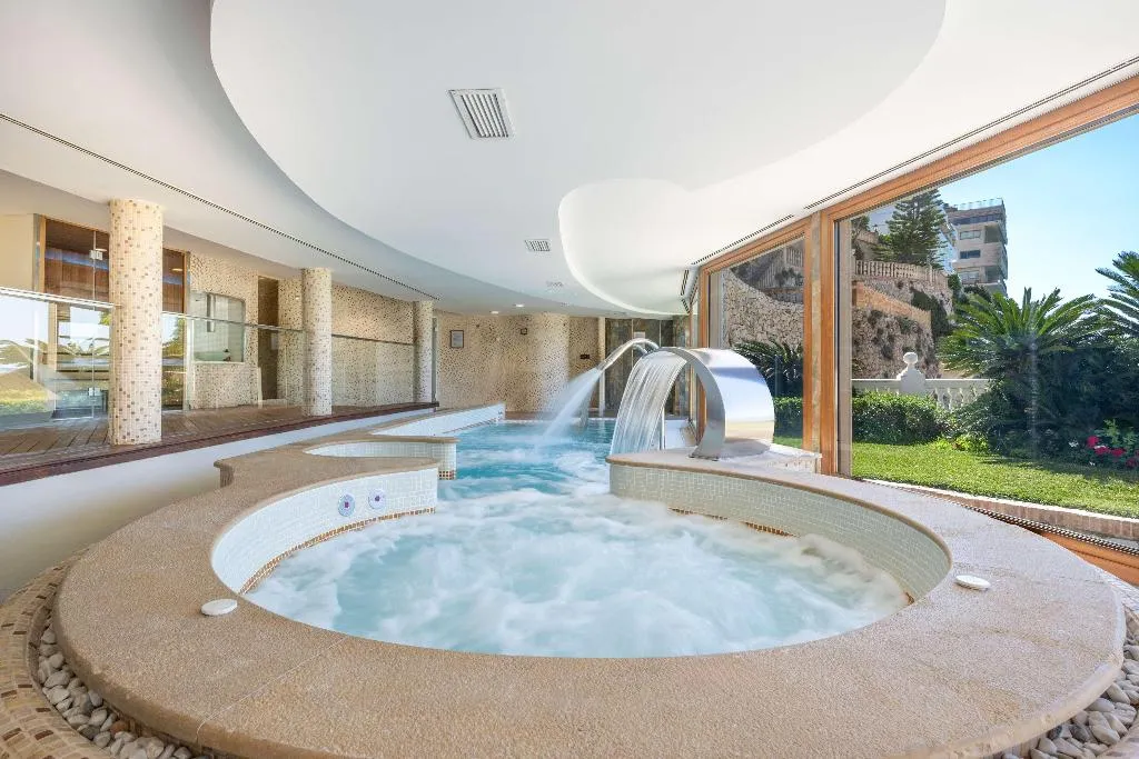 Sports and Entertainment, Santos Nixe Palace, Majorca