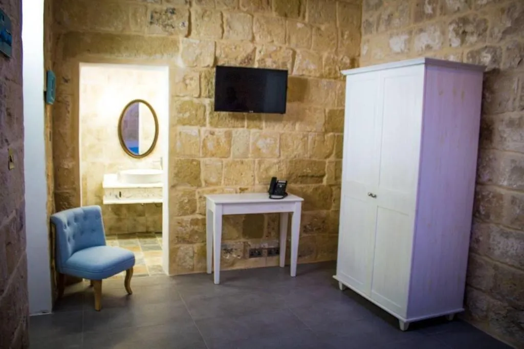Room, Lemon Tree Bed & Breakfast by CX Collection, Malta