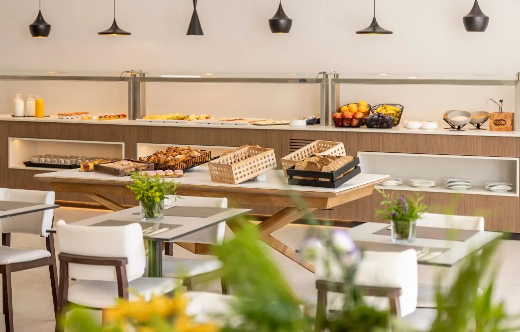 Restaurant, Ilunion Valencia 3, Valencia