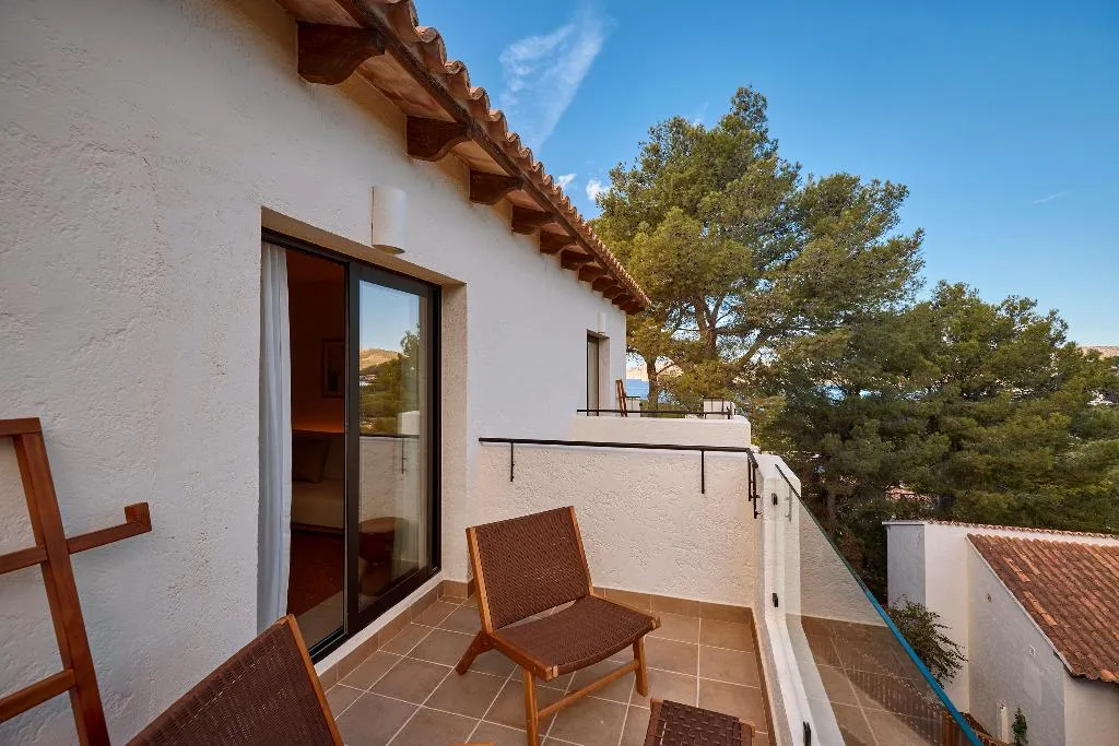 Double or Twin DELUXE SEA VIEW Room, Purobeach Resort Santa Ponsa, Majorca