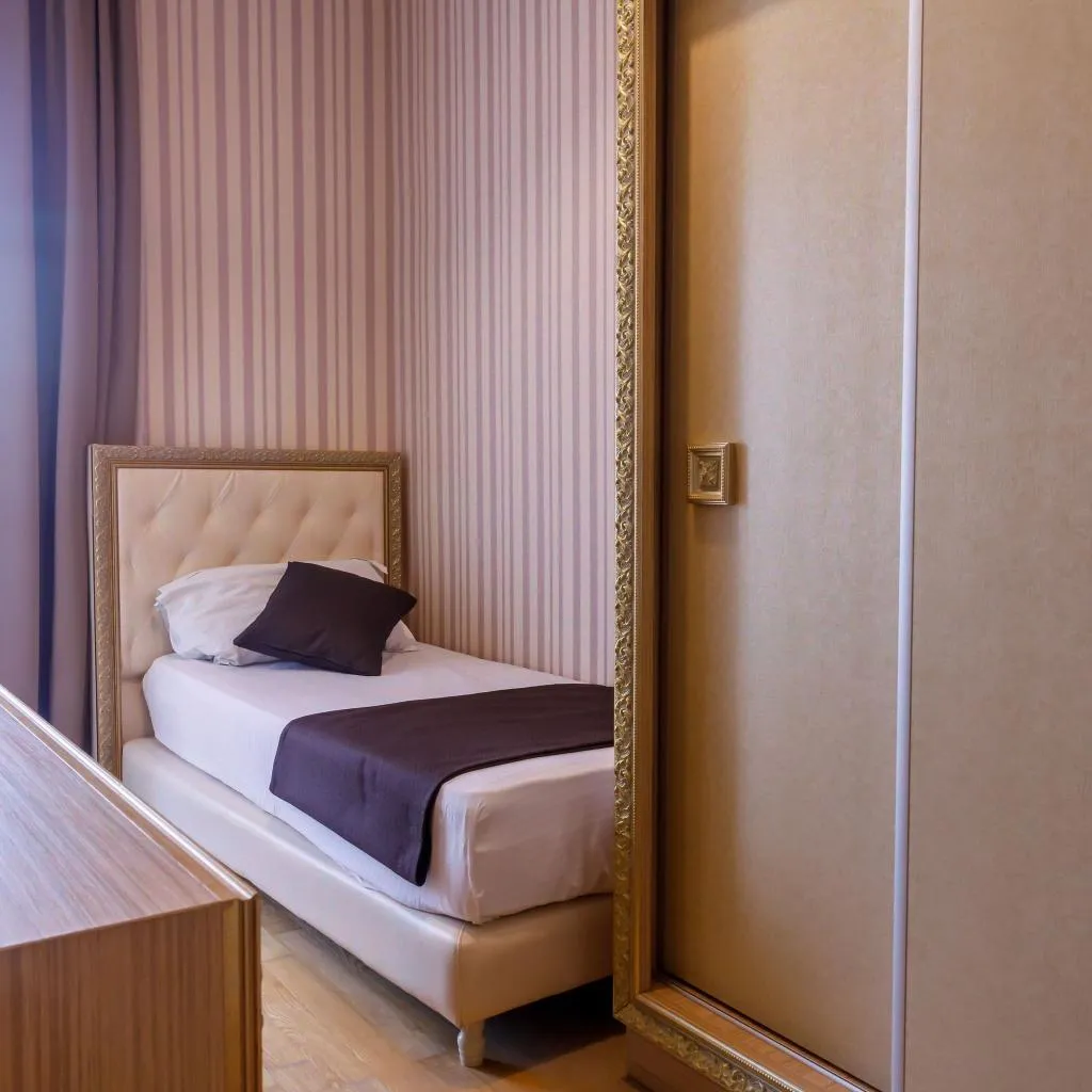 Room TWO BEDS Room, Amh Hotel, Durres