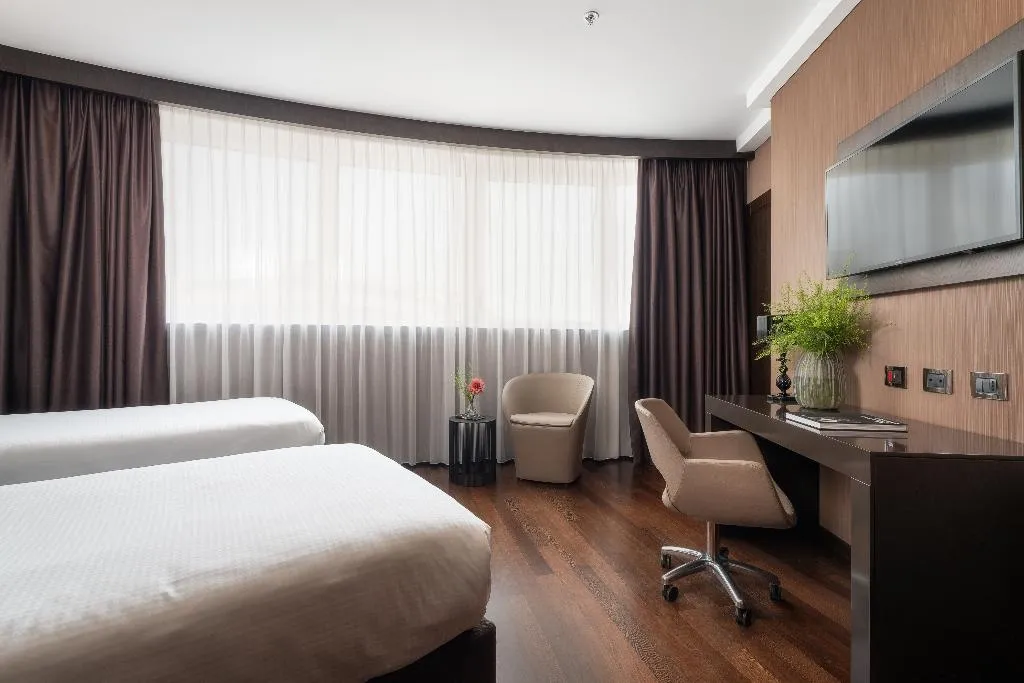 Room, Crowne Plaza Milan City, Milan