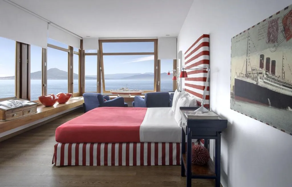 DOUBLE SUPERIOR SEA VIEW Room, Maison La Minervetta, Naples