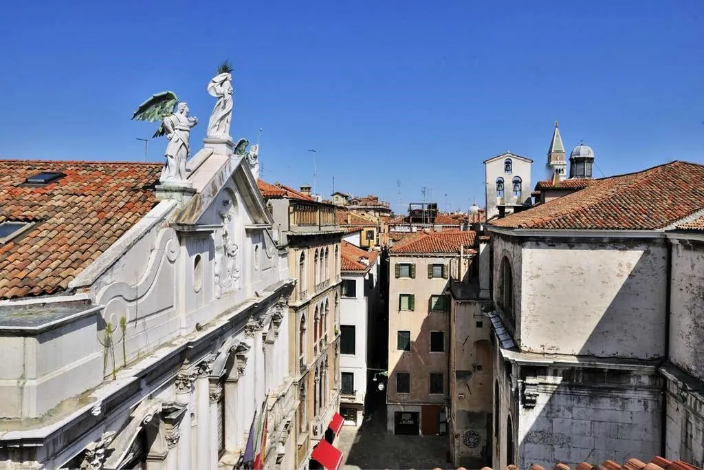 General view, Al Theatro Palace, Venice