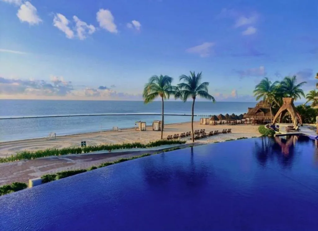 Pool, Dreams Riviera Cancun Resort and Spa, Cancun Area