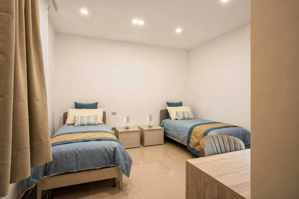 Room, Charme En Bleu, Naples