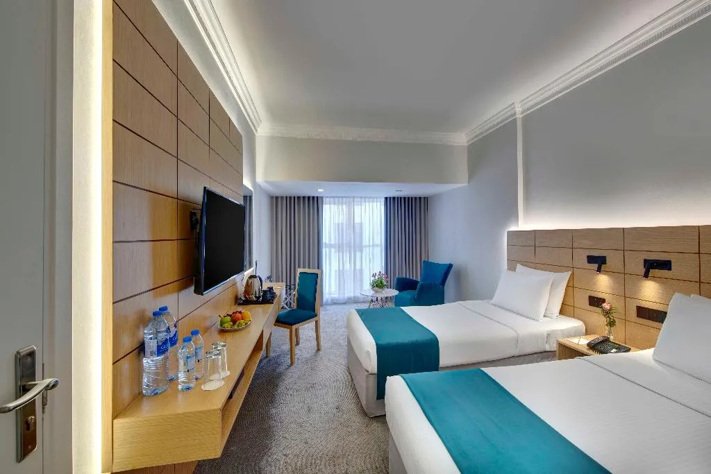 Room, Lotus Grand Hotel Dubai, Dubai