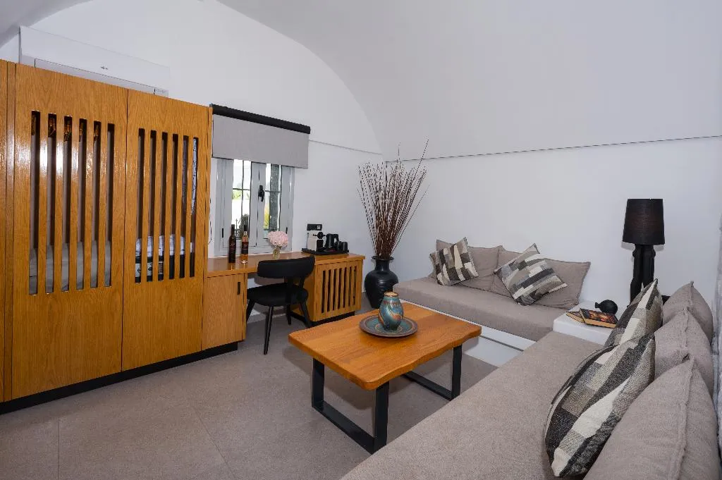 SUITE HONEYMOON Room, Agali Houses, Santorini