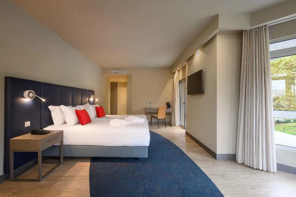 DOUBLE PREMIUM Room, Melia Setubal, Lisbon